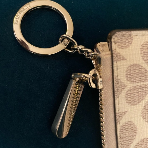 Kate Spade key holder zip coin purse! - Picture 8 of 9